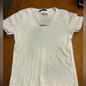 Brandy Melville girls white T shirt NWT